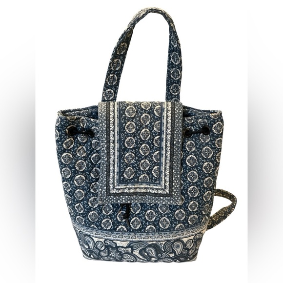 Vera Bradley Handbags - Vera Bradley Provencal Blue Quilted Drawstring Backpack Navy Paisley Retired EUC